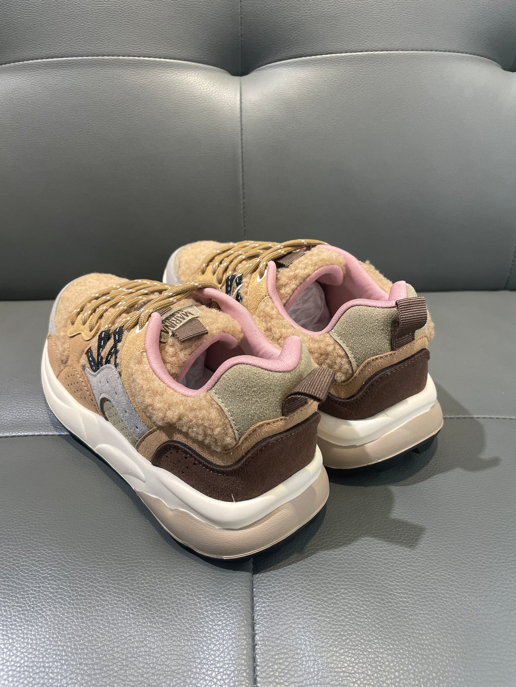 Sneaker - CAMEL